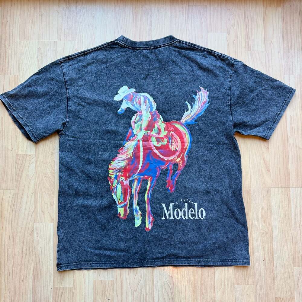 Western Cowboy Horse Bronco Modelo T Shirt Men’s Medium